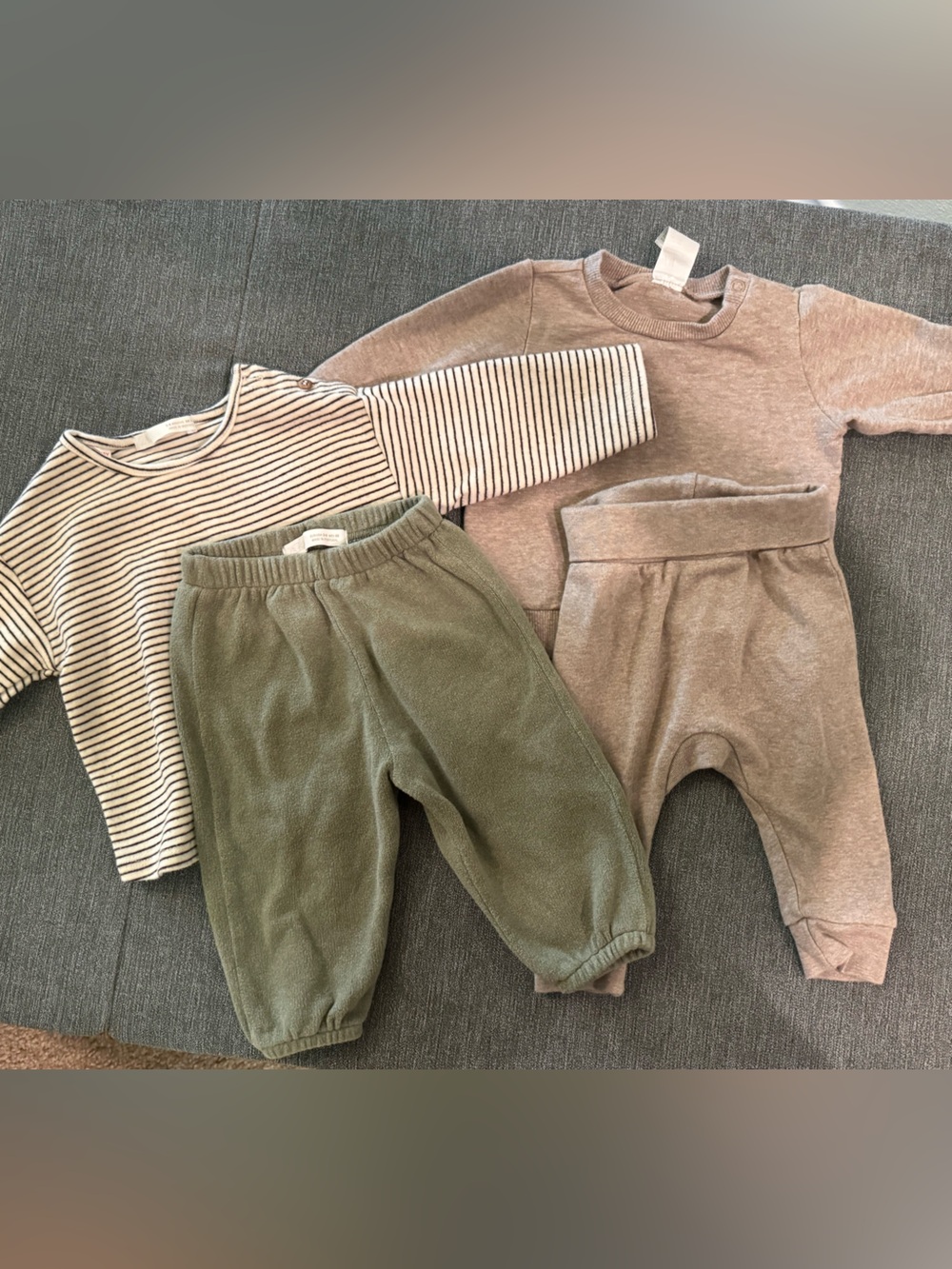 Baby outfit sets